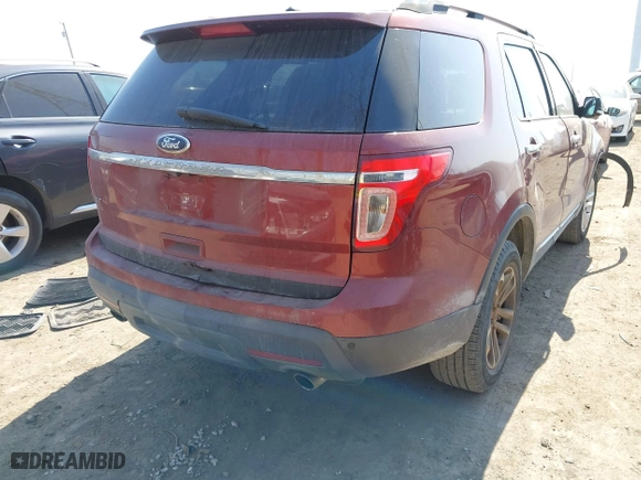 2014 Ford Explorer XLT with VIN 1FM5K8D81EGC50601, listed as a IAAI auction lot 41791652 with 194,775 mi miles. Bid and sale history available at carsss.com. Image 4.