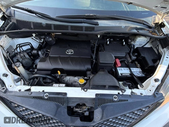2011 Toyota Sienna SE с VIN 5TDXK3DC0BS060424, выставлен на аукционе Copart как лот 59059645 с пробегом 149 337 миль миль и Чистый • Clean title. История ставок и продаж доступна на DreamBid. Изображение 7.