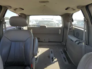 2001 Chrysler Town & Country LXi with VIN 2C8GT54L31R100381, listed as a Copart auction lot 72474224 with 246,308 mi miles and Salvage Title. Bid and sale history available at DreamBid. Image 10.