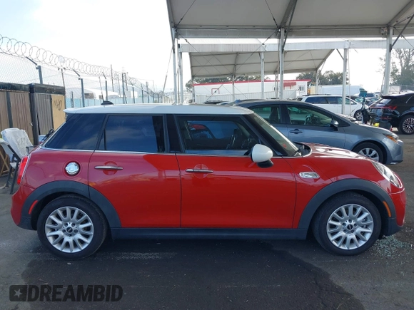 2016 MINI Cooper Hardtop 4 Door S with VIN WMWXU3C5XG2D28360, listed as a IAAI auction lot 41539607 with 78,616 mi miles. Bid and sale history available at carsss.com. Image 13.