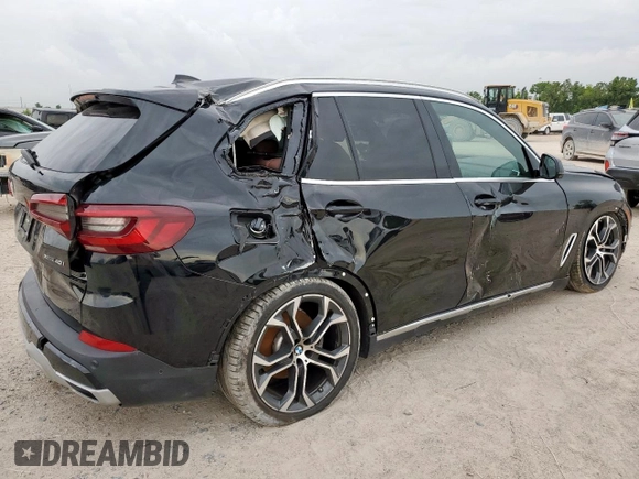 2022 BMW X5 xDrive40i with VIN 5UXCR6C01N9K79249, listed as a Copart auction lot 59142615 with 46,758 mi miles and Salvage title. Bid and sale history available at DreamBid. Image 3.