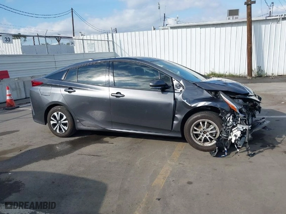 2019 Toyota Prius Prime Plus with VIN JTDKARFP2K3118342, listed as a IAAI auction lot 41437987 with NaN miles. Bid and sale history available at carsss.com. Image 13.