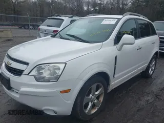 2013 Chevrolet Captiva Sport LTZ with VIN 3GNFL4EK6DS521653, listed as a IAAI auction lot 41990762 with 127,983 mi miles. Bid and sale history available at carsss.com. Image 2.