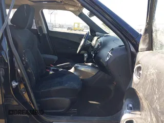 2014 Nissan Juke S with VIN JN8AF5MR1ET450940, listed as a IAAI auction lot 38801607 with 157,565 mi miles. Bid and sale history available at carsss.com. Image 5.