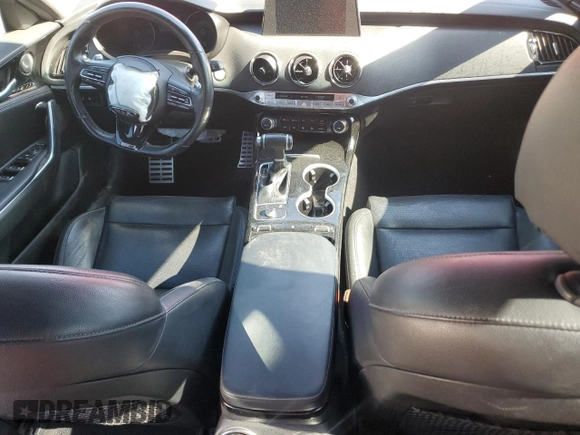 2020 Kia Stinger GT-Line with VIN KNAE15LA1L6084378, listed as a Copart auction lot 82859974 with 83,639 mi miles and Salvage Title. Bid and sale history available at carsss.com. Image 8.