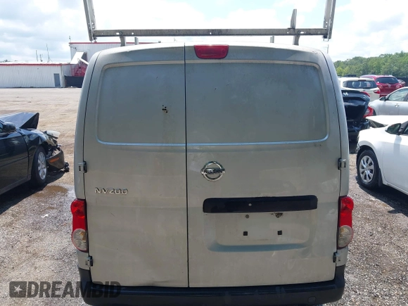2013 Nissan NV200 SV with VIN 3N6CM0KN3DK697556, listed as a IAAI auction lot 42662915 with 204,889 mi miles and . Bid and sale history available at DreamBid. Image 17.