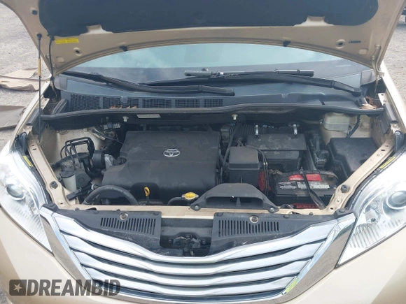 2012 Toyota Sienna XLE AAS with VIN 5TDYK3DC4CS220312, listed as a IAAI auction lot 42465081 with 92,548 mi miles and . Bid and sale history available at DreamBid. Image 10.