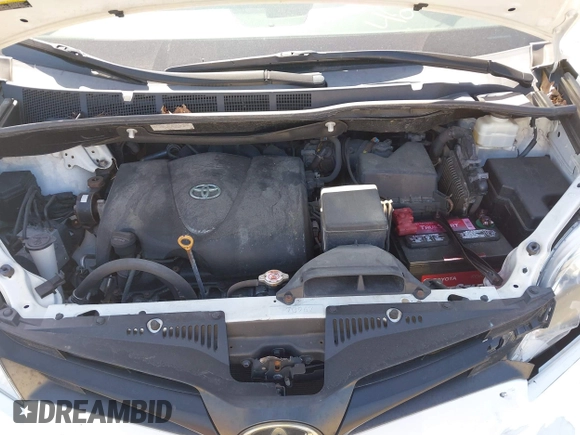 2019 Toyota Sienna L с VIN 5TDZZ3DC4KS015569, выставлен на аукционе IAAI как лот 42114405 с пробегом 101 476 миль миль и . История ставок и продаж доступна на DreamBid. Изображение 10.