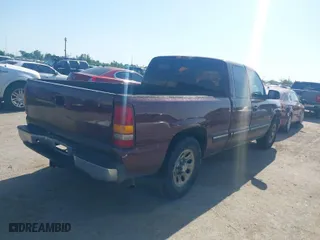 2001 Chevrolet Silverado 1500 LS with VIN 2GCEC19V211284027, listed as a IAAI auction lot 41994056 with 172,947 mi miles. Bid and sale history available at carsss.com. Image 4.