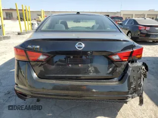 2020 Nissan Altima S z VIN 1N4BL4BV4LC248972, wystawiony jako Copart lot #56396055 z przebiegiem 107 920 mil mil oraz Czysty tytuł • Clean title. Historia ofert i sprzedaży dostępna na DreamBid. Obrazek 6.