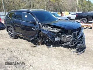 2024 Volkswagen Atlas SEL Premium R-Line z VIN 1V2FR2CAXRC524508, wystawiony jako IAAI lot #41922839 z przebiegiem 53 393 mil mil oraz . Historia ofert i sprzedaży dostępna na DreamBid. Obrazek 1.
