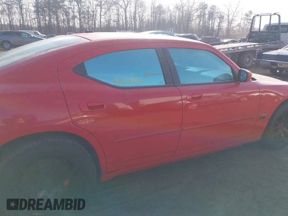 2008 Dodge Charger R/T with VIN 2B3KA53H38H131288, listed as a IAAI auction lot 41409238 with 131,516 mi miles and . Bid and sale history available at carsss.com. Image 6.