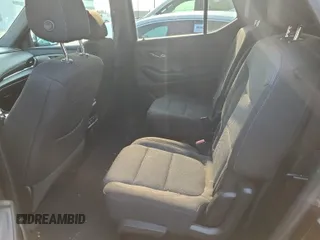 2022 Chevrolet Traverse LT Cloth z VIN 1GNERGKW3NJ177267, wystawiony jako IAAI lot #42564768 z przebiegiem 76 918 mil mil oraz . Historia ofert i sprzedaży dostępna na DreamBid. Obrazek 1.