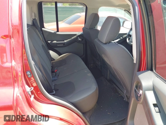 2012 Nissan Xterra X z VIN 5N1AN0NU8CC525405, wystawiony jako IAAI lot #42014722 z przebiegiem 136 866 mil mil oraz . Historia ofert i sprzedaży dostępna na DreamBid. Obrazek 8.