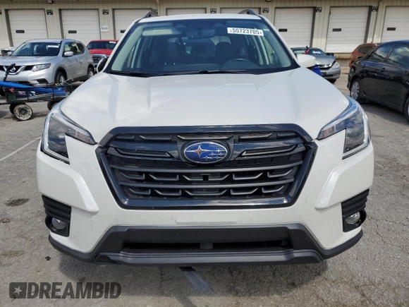 2022 Subaru Forester Premium z VIN JF2SKADC3NH405339, wystawiony jako Copart lot #55723705 z przebiegiem 12 990 mil mil oraz Szkoda całkowita • Salvage title. Historia ofert i sprzedaży dostępna na DreamBid. Obrazek 5.