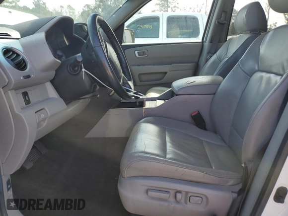 2012 Honda Pilot EX-L with VIN 5FNYF3H55CB033259, listed as a Copart auction lot 45367335 with 207,841 mi miles and Salvage Title. Bid and sale history available at DreamBid. Image 7.