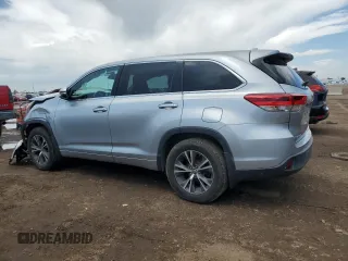 2017 Toyota Highlander LE z VIN 5TDBZRFH9HS436175, wystawiony jako Copart lot #58738425 z przebiegiem 142 786 mil mil oraz Szkoda całkowita • Salvage title. Historia ofert i sprzedaży dostępna na DreamBid. Obrazek 2.