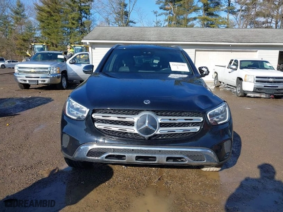 2022 Mercedes-Benz GLC with VIN W1N0G8EB2NV343237, listed as a IAAI auction lot 41639586 with 33,580 mi miles. Bid and sale history available at carsss.com. Image 13.