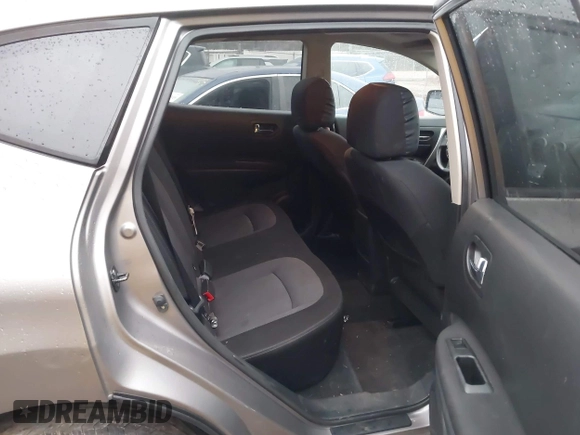 2012 Nissan Rogue S with VIN JN8AS5MT9CW268650, listed as a IAAI auction lot 41111132 with 187,553 mi miles and . Bid and sale history available at DreamBid. Image 8.