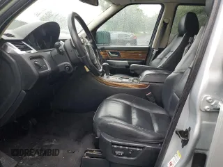 2009 Land Rover Range Rover Sport HSE with VIN SALSK25459A193479, listed as a Copart auction lot 61149845 with 124,104 mi miles and Salvage title. Bid and sale history available at DreamBid. Image 7.