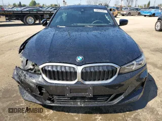 2024 BMW 3 Series 330i with VIN 3MW69FF06R8E43540, listed as a Copart auction lot 46047695 with 8,352 mi miles and Salvage Title. Bid and sale history available at carsss.com. Image 5.