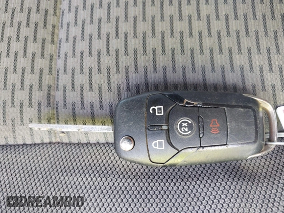 2016 Ford F-150 XL с VIN 1FTEW1CF6GKF45788, выставлен на аукционе IAAI как лот 42454437 с пробегом 86 778 миль миль и . История ставок и продаж доступна на DreamBid. Изображение 11.