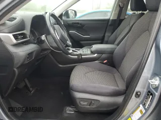 2020 Toyota Highlander LE with VIN 5TDBZRBH7LS016753, listed as a Copart auction lot 53721675 with 73,940 mi miles and Salvage title. Bid and sale history available at DreamBid. Image 7.