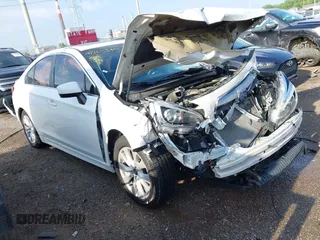 2015 Subaru Legacy Premium z VIN 4S3BNBD68F3039706, wystawiony jako IAAI lot #42265345 z przebiegiem 57 252 mil mil oraz . Historia ofert i sprzedaży dostępna na DreamBid. Obrazek 1.