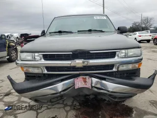 2002 Chevrolet Suburban LS with VIN 3GNFK16Z02G315466, listed as a Copart auction lot 85132474 with 146,903 mi miles and Clean Title. Bid and sale history available at carsss.com. Image 5.