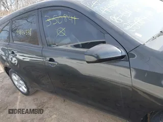 2005 Toyota Matrix STD with VIN 2T1KR32EX5C350841, listed as a IAAI auction lot 41076338 with 215,768 mi miles and . Bid and sale history available at DreamBid. Image 12.