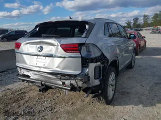 2021 Volkswagen Atlas Cross Sport 3.6L V6 SE w/Technology with VIN 1V2JE2CA9MC224456, listed as a IAAI auction lot 41427604 with 24,803 mi miles. Bid and sale history available at carsss.com. Image 4.