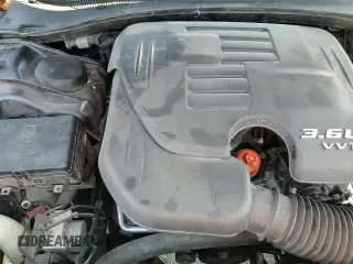 2017 Chrysler 300 Limited z VIN 2C3CCARG5HH586958, wystawiony jako Copart lot #81118765 z przebiegiem 131 895 mil mil oraz Szkoda całkowita • Salvage title. Historia ofert i sprzedaży dostępna na DreamBid. Obrazek 16.