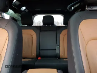 2023 Land Rover Defender X с VIN SALEX7EUXP2197885, выставлен на аукционе Copart как лот 82554884 с пробегом Не указан миль и Списание • Salvage title. История ставок и продаж доступна на DreamBid. Изображение 10.