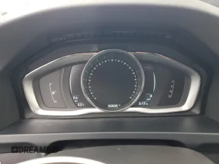 2015 Volvo V60 z VIN YV1902SS6F1228244, wystawiony jako Copart lot #43789925 z przebiegiem 69 835 mil mil oraz Szkoda całkowita • Salvage title. Historia ofert i sprzedaży dostępna na DreamBid. Obrazek 9.