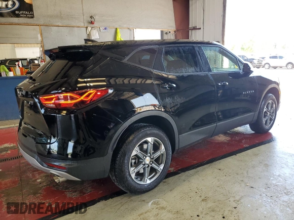 2024 Chevrolet Blazer LT with VIN 3GNKBCR47RS165146, listed as a Copart auction lot 83355854 with 21,558 mi miles and Salvage title. Bid and sale history available at DreamBid. Image 3.