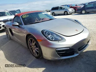 2013 Porsche Boxster S with VIN WP0CB2A80DS132340, listed as a Copart auction lot 77464374 with 84,203 mi miles and Salvage Title. Bid and sale history available at carsss.com. Image 4.