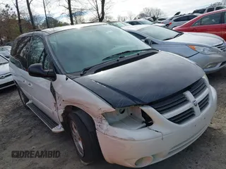 2005 Dodge Caravan SXT with VIN 2D4GP44L15R224531, listed as a IAAI auction lot 41590755 with 141,214 mi miles and . Bid and sale history available at DreamBid. Image 1.