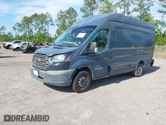2019 Ford Transit z VIN 1FTYR3XM6KKB28883, wystawiony jako IAAI lot #42578545 z przebiegiem 107 204 mil mil oraz . Historia ofert i sprzedaży dostępna na DreamBid. Obrazek 2.