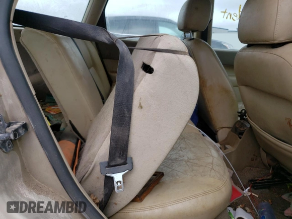 2006 Ford Focus SE with VIN 1FAFP36N66W149227, listed as a Copart auction lot 56008385 with 226,599 mi miles and Salvage title. Bid and sale history available at DreamBid. Image 11.
