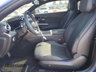 2024 Mercedes-Benz CLE 53 AMG z VIN W1KMJ6CBXRF020321, wystawiony jako Copart lot #67839954 z przebiegiem 486 mil mil oraz Szkody całkowita. Historia ofert i sprzedaży dostępna na DreamBid. Obrazek 7.
