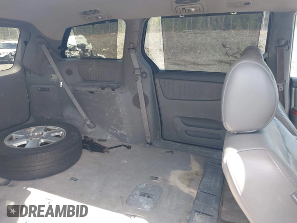 2008 Toyota Sienna XLE with VIN 5TDZK22C18S178979, listed as a IAAI auction lot 42024980 with 202,865 mi miles. Bid and sale history available at carsss.com. Image 8.