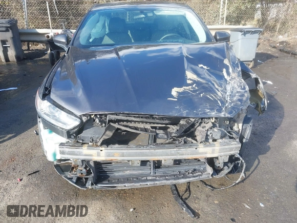 2015 Ford Fusion S Hybrid with VIN 3FA6P0UU9FR283189, listed as a IAAI auction lot 41632307 with 152,653 mi miles. Bid and sale history available at carsss.com. Image 18.