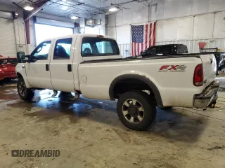 2003 Ford F-250 XL с VIN 1FTNW21LX3ED26694, выставлен на аукционе Copart как лот 85975944 с пробегом 253 392 миль миль и На запчасти • Non repairable. История ставок и продаж доступна на DreamBid. Изображение 2.