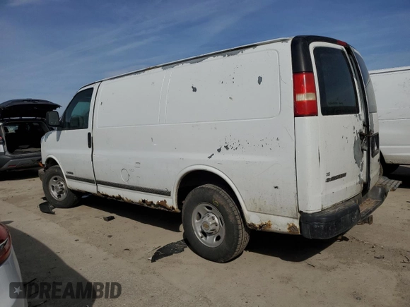2003 Chevrolet Express Cargo z VIN 1GCHG35U531220101, wystawiony jako Copart lot #49040665 z przebiegiem 321 267 mil mil oraz Szkoda całkowita • Salvage title. Historia ofert i sprzedaży dostępna na DreamBid. Obrazek 2.