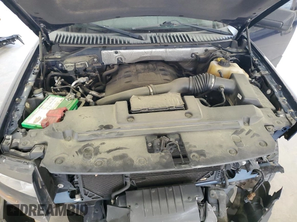 2016 Ford Expedition XL z VIN 1FMJU1GT8GEF43894, wystawiony jako Copart lot #54390375 z przebiegiem 90 359 mil mil oraz Szkoda całkowita • Salvage title. Historia ofert i sprzedaży dostępna na DreamBid. Obrazek 12.