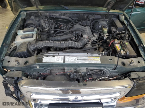 1998 Ford Ranger XL with VIN 1FTYR10U0WUD12872, listed as a Copart auction lot 85137884 with 221,184 mi miles and Salvage Title. Bid and sale history available at carsss.com. Image 11.