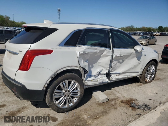 2018 Cadillac XT5 Premium Luxury FWD z VIN 1GYKNERS6JZ102163, wystawiony jako Copart lot #52817895 z przebiegiem 167 570 mil mil oraz Nie do naprawy. Historia ofert i sprzedaży dostępna na DreamBid. Obrazek 3.