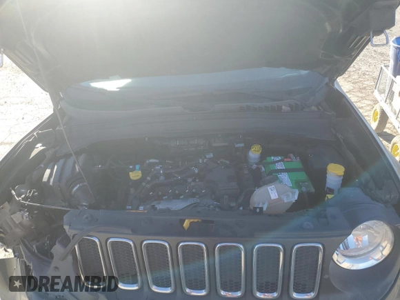 2015 Jeep Renegade Latitude with VIN ZACCJABH9FPB80553, listed as a Copart auction lot 83657494 with 76,005 mi miles and Salvage Title. Bid and sale history available at carsss.com. Image 13.