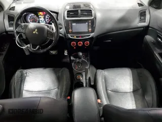 2016 Mitsubishi Outlander SEL z VIN JA4AR4AW5GZ038621, wystawiony jako Copart lot #82545934 z przebiegiem 56 503 mil mil oraz Szkoda całkowita • Salvage title. Historia ofert i sprzedaży dostępna na DreamBid. Obrazek 8.