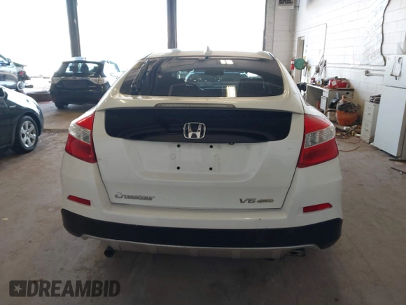 2014 Honda Crosstour EX-L z VIN 5J6TF2H58EL002246, wystawiony jako IAAI lot #42086143 z przebiegiem 70 986 mil mil oraz . Historia ofert i sprzedaży dostępna na DreamBid. Obrazek 16.